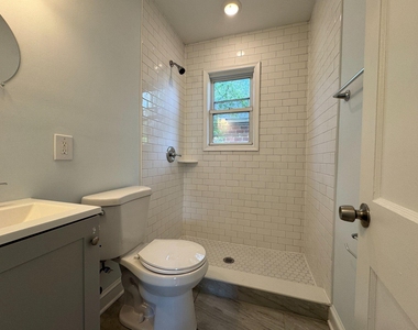 9405 Rhode Island Avenue - Photo Thumbnail 8