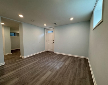 9405 Rhode Island Avenue - Photo Thumbnail 25
