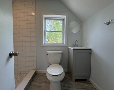 9405 Rhode Island Avenue - Photo Thumbnail 16