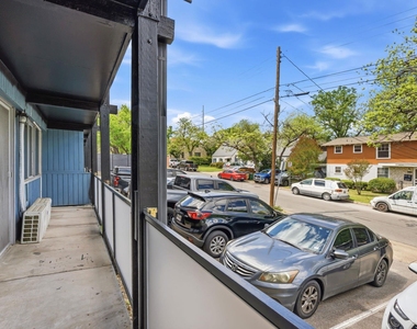 2910 Medical Arts St - Photo Thumbnail 16