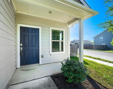 7001 Tonka Ln - Photo Thumbnail 1