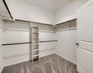7001 Tonka Ln - Photo Thumbnail 22