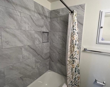 14827 Belle Ami Drive - Photo Thumbnail 19