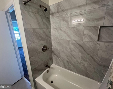 14827 Belle Ami Drive - Photo Thumbnail 20