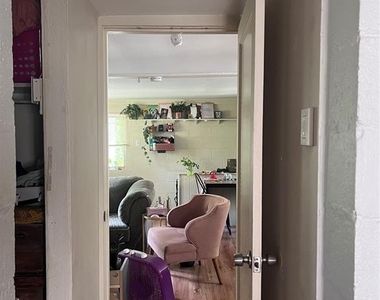 3205 Grooms St - Photo Thumbnail 13