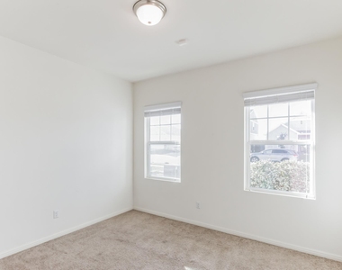 13609 Charles Abraham Way - Photo Thumbnail 21