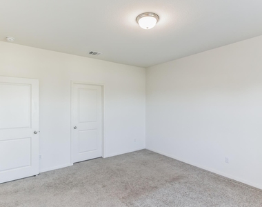 13609 Charles Abraham Way - Photo Thumbnail 17