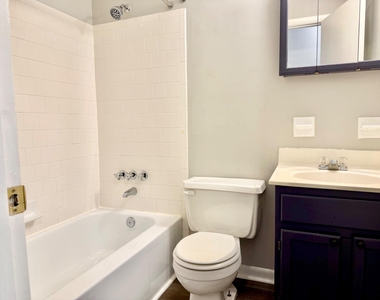 140 Royal Oak Drive - Photo Thumbnail 17