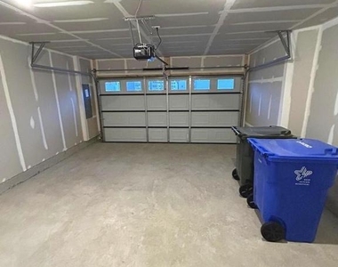 280 Soft Rush Lane - Photo Thumbnail 18