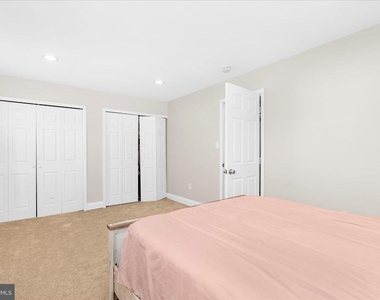 4407 Eagle Court - Photo Thumbnail 22