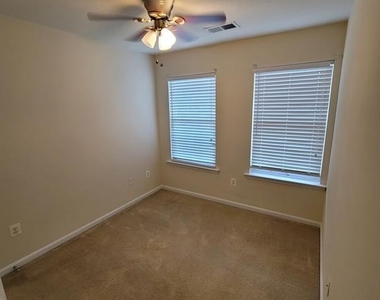 4546 Scottsdale Place - Photo Thumbnail 17