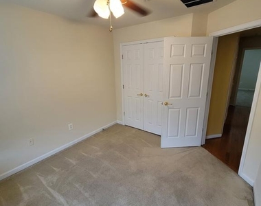 4546 Scottsdale Place - Photo Thumbnail 22