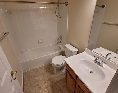 4546 Scottsdale Place - Photo Thumbnail 24