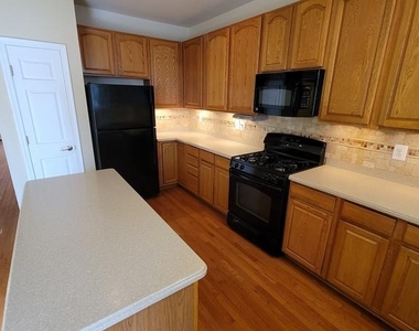 4546 Scottsdale Place - Photo Thumbnail 14