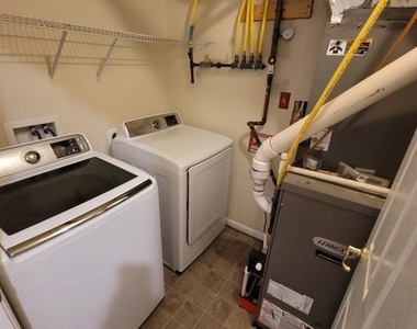 4546 Scottsdale Place - Photo Thumbnail 5