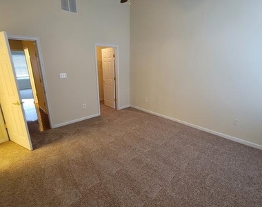 4546 Scottsdale Place - Photo Thumbnail 28