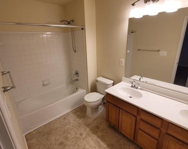 4546 Scottsdale Place - Photo Thumbnail 30