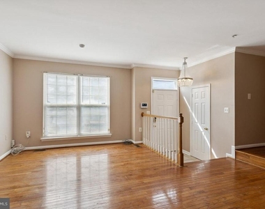 10763 Esprit Place - Photo Thumbnail 5
