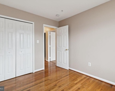 10763 Esprit Place - Photo Thumbnail 23