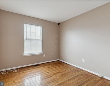 10763 Esprit Place - Photo Thumbnail 22