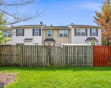10763 Esprit Place - Photo Thumbnail 38