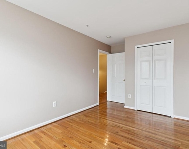 10763 Esprit Place - Photo Thumbnail 20
