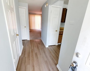 16 Craftsman Court - Photo Thumbnail 6