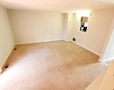16 Craftsman Court - Photo Thumbnail 9