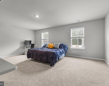 459 Currant Circle - Photo Thumbnail 14