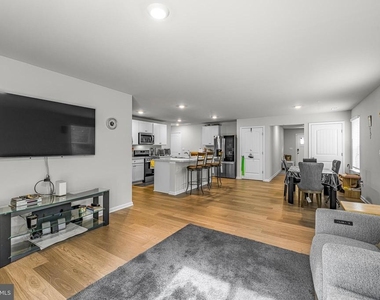 459 Currant Circle - Photo Thumbnail 3