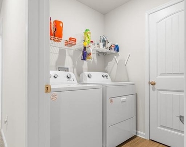459 Currant Circle - Photo Thumbnail 18