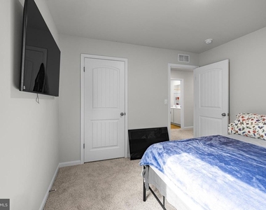 459 Currant Circle - Photo Thumbnail 25