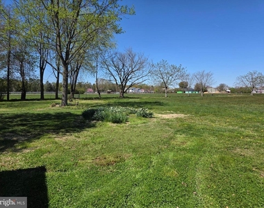 2452 Peachtree Run Road - Photo Thumbnail 3