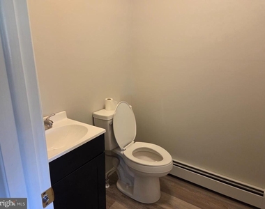 2452 Peachtree Run Road - Photo Thumbnail 7