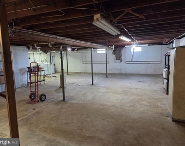 2452 Peachtree Run Road - Photo Thumbnail 9