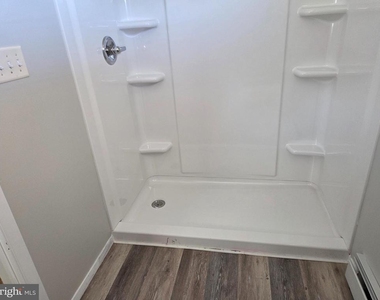 2452 Peachtree Run Road - Photo Thumbnail 6
