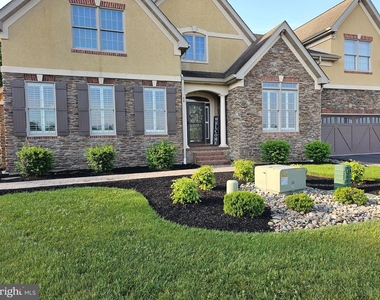 94 Wolf Creek Circle - Photo Thumbnail 4