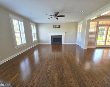 94 Wolf Creek Circle - Photo Thumbnail 6