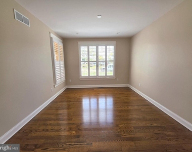 94 Wolf Creek Circle - Photo Thumbnail 13