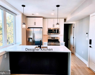 1915 H Street Ne - Photo Thumbnail 1