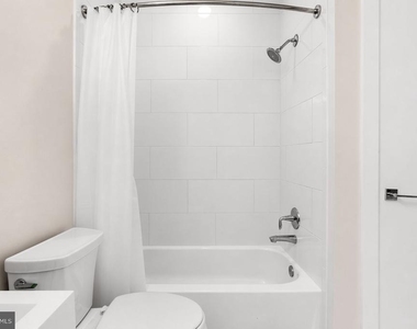 435 R Street Nw - Photo Thumbnail 8