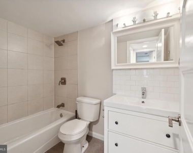 1213 Staples Street Ne - Photo Thumbnail 10