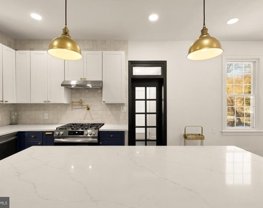 3422 Pennsylvania Avenue Se - Photo Thumbnail 11