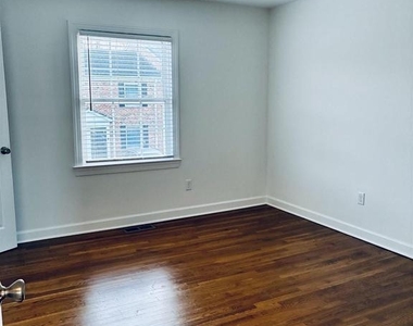 210 Saponi Ln - Photo Thumbnail 16