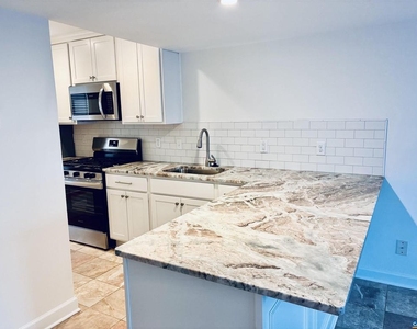 210 Saponi Ln - Photo Thumbnail 6