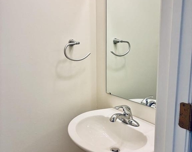 210 Saponi Ln - Photo Thumbnail 14