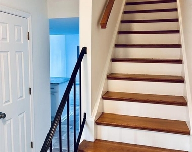 210 Saponi Ln - Photo Thumbnail 13