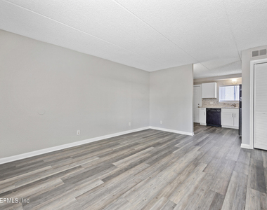 2943 Spring Park Road - Photo Thumbnail 25