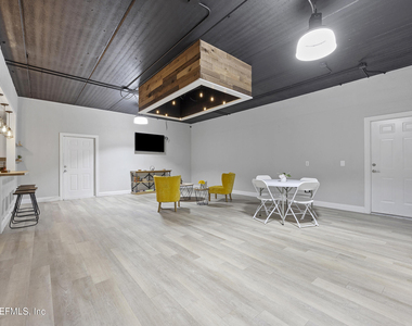 2943 Spring Park Road - Photo Thumbnail 13