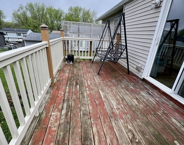 5556 N Thornwood Avenue - Photo Thumbnail 13